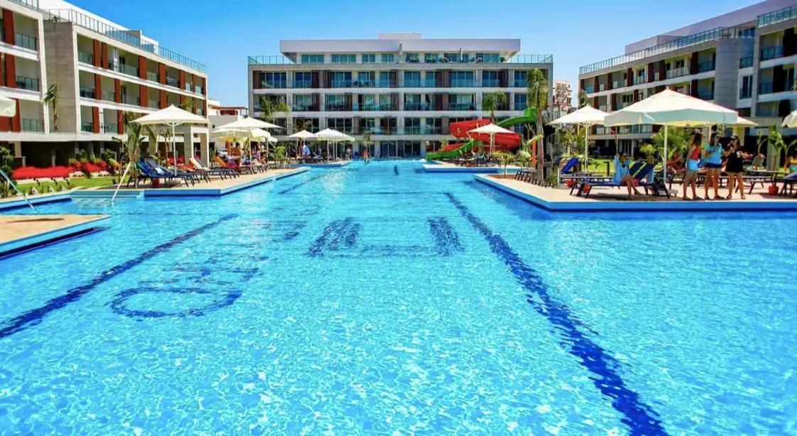 Courtyard Long Beach Holiday Resort Iskele District (Northern Cyprus) Exterior foto